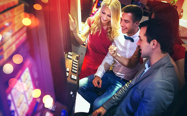 Meningkatnya Situs Perjudian Slot Online: Menelusuri Sensasi dan Risiko